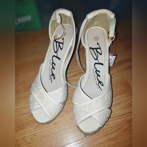 Women's size 10 Sandals